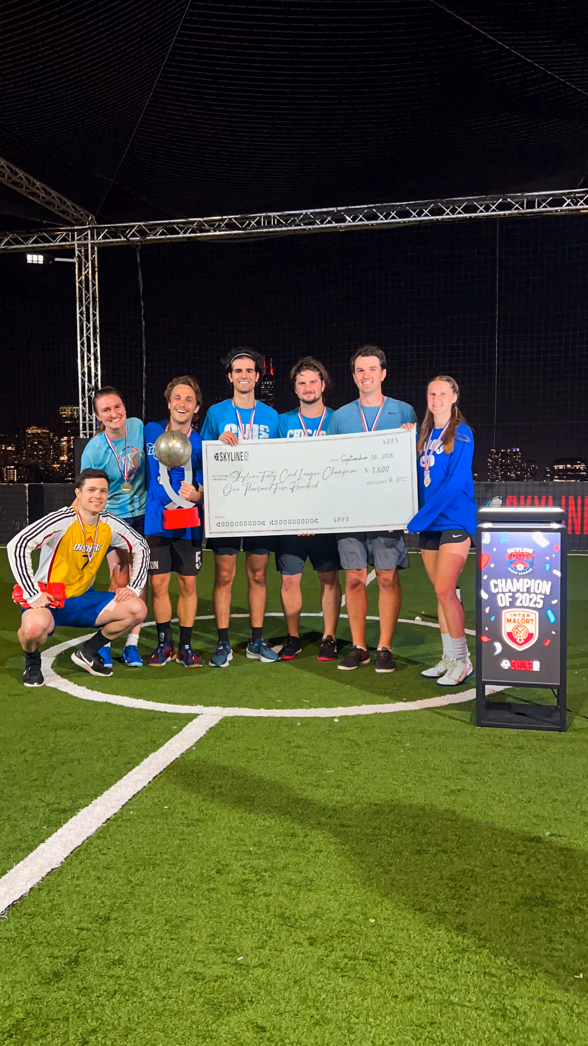 LEAGUES & ORGANIZERS