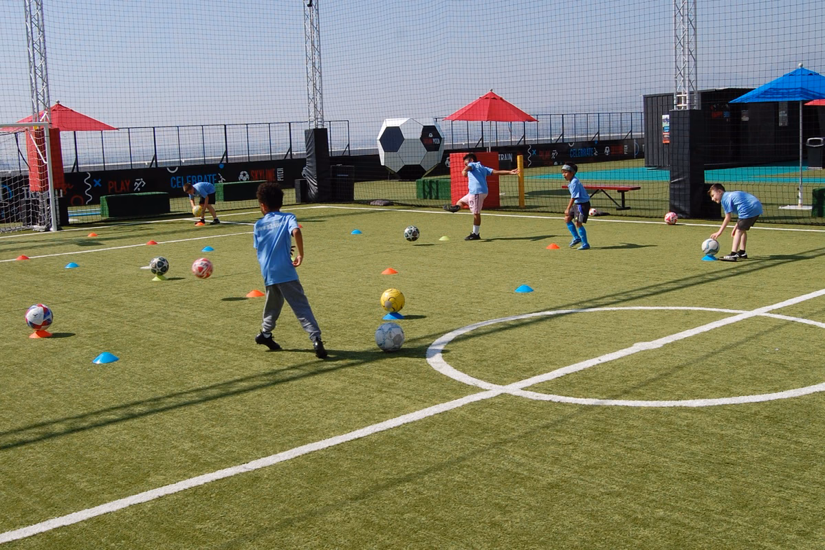 YOUTH CAMPS & CLINICS